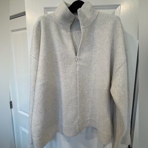 Vince Quarter Zip fleece sweatshirt in grey size XL